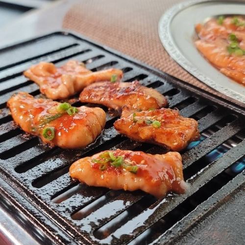 【特ホルモン】