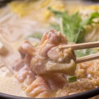 【2月の平日限定】鶏モモと鶏団子の白湯鍋×串焼き3種×〆の雑炊など/全5品/3000→2500円