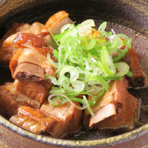 Kyushu specialty Tonkotsu! (Spare ribs with kakuni flavor)