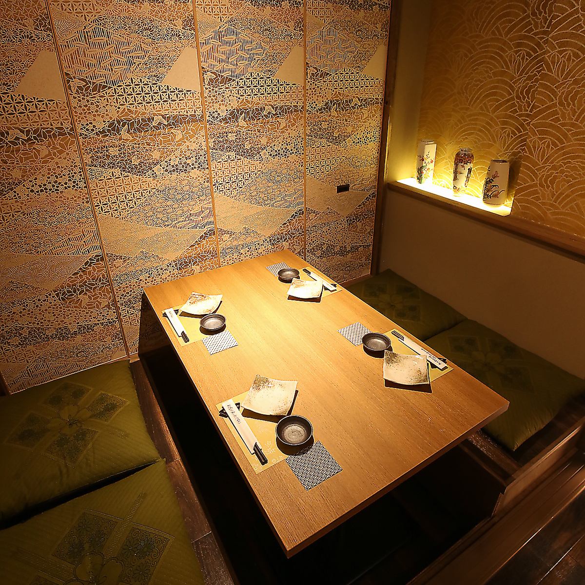 You can enjoy your meal in a private room with a calm atmosphere.