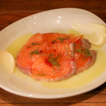 ノルウェーサーモンのマリネ