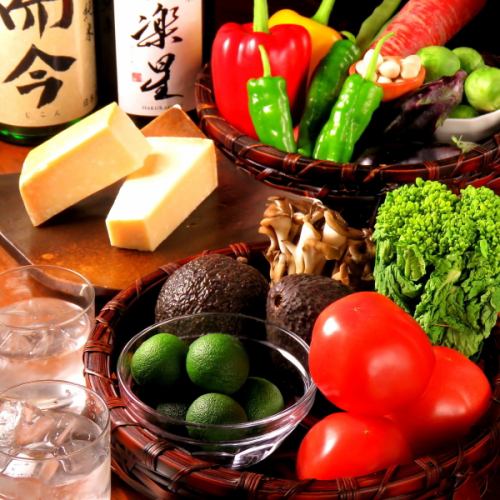 厳選素材を使用し素材の味を活かしたごちそう料理を提供