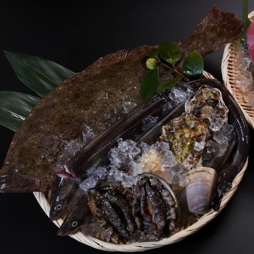 旬の鮮魚☆天然魚にこだわっております。
