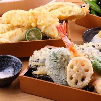 Assortment of 7 types of tempura