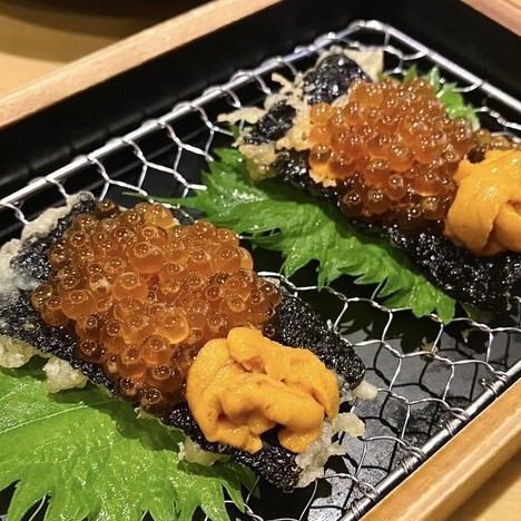 Sea urchin & salmon roe