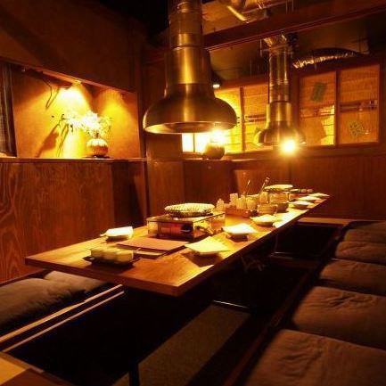 We have plenty of private and semi-private rooms for 4 to 18 people! Perfect for a yakiniku party for adults.