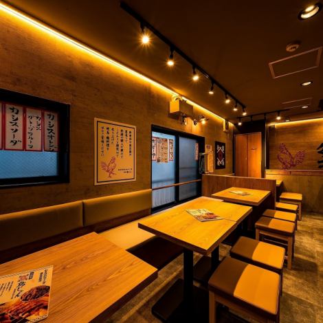 少人数様から団体様まで幅広いご宴会にご利用頂ける席をご用意♪品川でのデートや女子会など様々なシーンにオススメです！駅近でゆったりとお過ごし頂ける会場をお探しの方は是非！開放感を味わえるお席も多数ご用意しておりますので、ご宴会をお考えの方はお問い合わせください♪品川 浜松町 田町 居酒屋 焼鳥 飲み放題