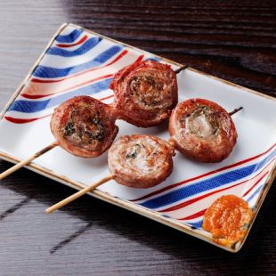 炭火香る梅しそ豚バラのロール巻き