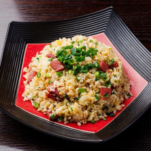 鳥じゅんチャーハン