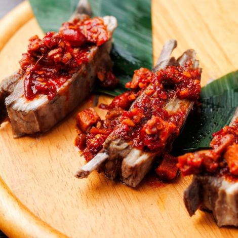 特製スパイス香るラムスペアリブのジンギスカン仕立て