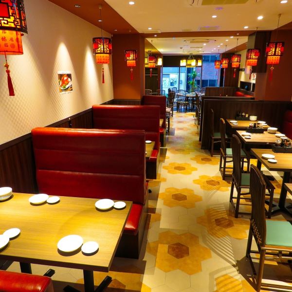 We can accommodate groups of up to 30 people for a large private room, and a maximum of 150 people for a private floor.It can be used not only for entertaining in Ginza, for special anniversaries, but also for banquets.Recommended for year-end parties, New Year parties, welcome parties, and farewell parties.Please feel free to contact us about the content of the course.We look forward to your visit.(Shimbashi year-end party recommended)