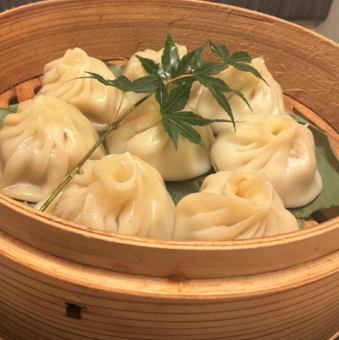 Addictive xiaolongbao for 2 people (8 pieces)