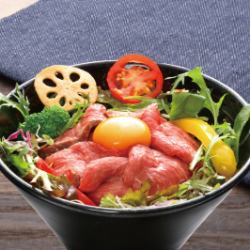 ローストビーフ丼（香の物・みそ汁付き）