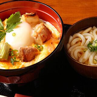 런치 타임도 영업중♪