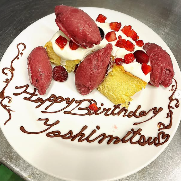 ≪各種お祝いに最適≫バースデープレートもご用意しております。