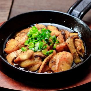 親鳥肉とエリンギのガリバタ醤油