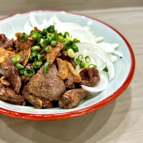 鶏ハツのガーリックバター炒め