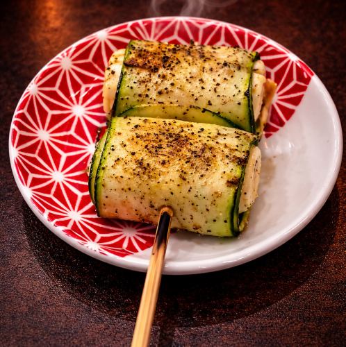 ズッキーニとチーズの巻き巻き串