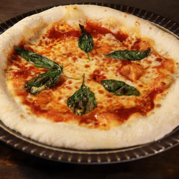 ピザの王道！マルゲリータ＜ぱりっとした食感を愉しむ♪＞