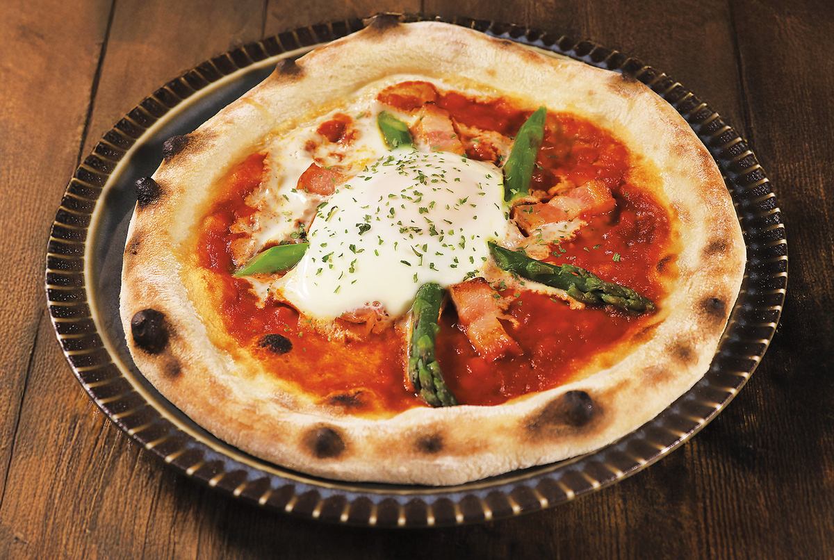 【亀有駅から徒歩約2分】 ダーツはもちろん、お酒やお食事も揃えております！