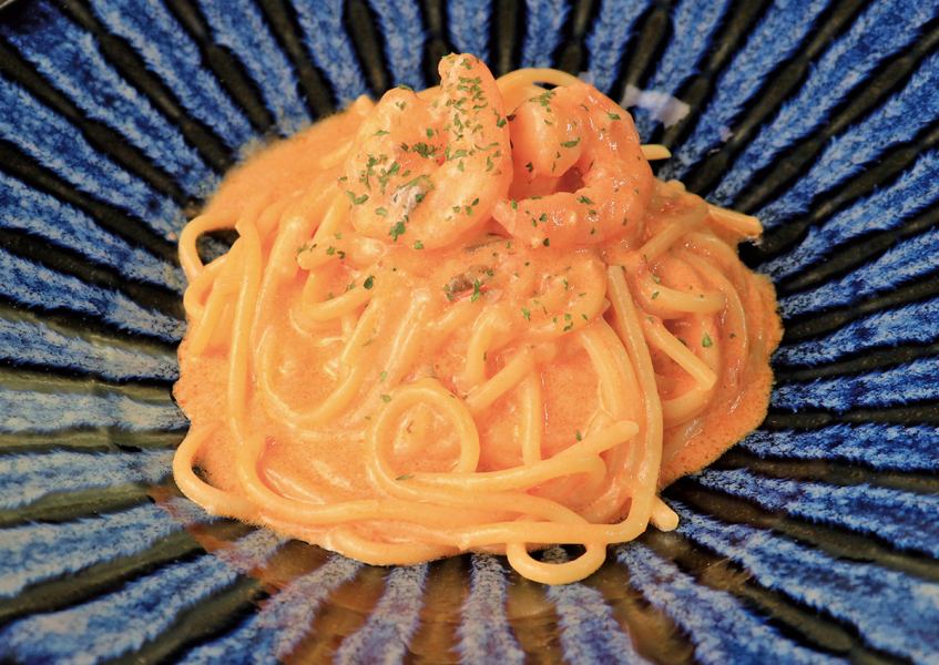 エビトマトクリームパスタ【究極のモチモチ食感生パスタ】