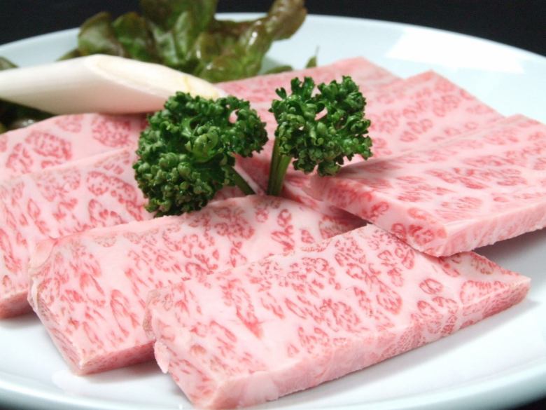 霜降り！特上カルビ（純国産肉）