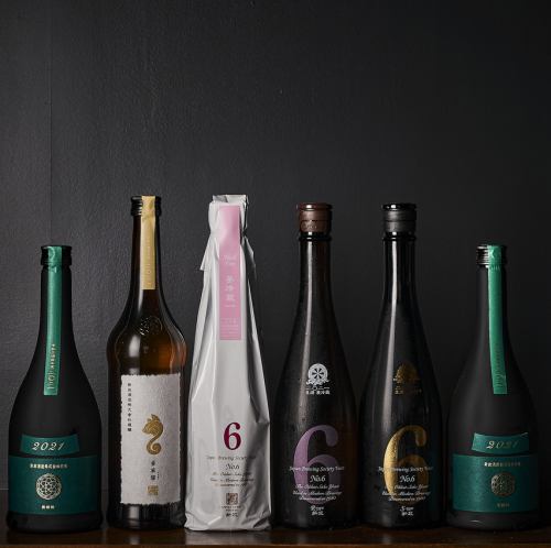 独自の仕入れルートを使った豊富な日本酒ラインナップ♪※種類によって値段は異なります。