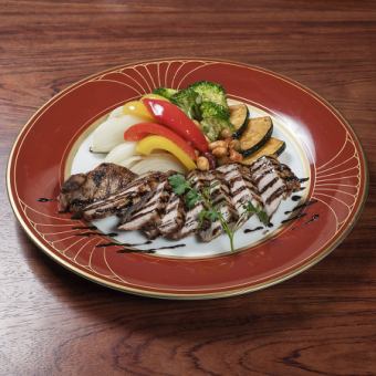 鹿児島県産茶美豚のグリル　バルサミコソース