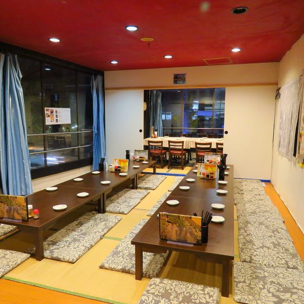 [Private table room and private room with tatami room] The private room on the second floor has tatami room and table seating.The table private room can accommodate 5 to 8 people! The tatami room can accommodate 20 to 25 people! It can be used for various occasions such as banquets, welcome and farewell parties, drinking parties at work or the local area, etc. Please take advantage of it♪ We also have an all-you-can-eat and drink course "2 hours: 3,480 yen, 3 hours: 4,480 yen"!
