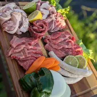 天神でお手軽BBQ☆　お肉基本コース　2時間飲み放題付き税込5500円