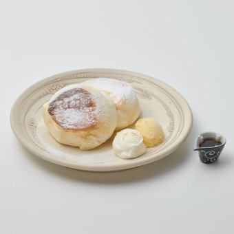 Tamon pancakes made with Koshihikari rice flour from Ishikawa Prefecture