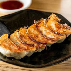 Orion Gyoza/Union Gyoza (without garlic) 6 pieces