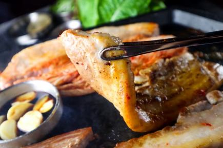 【特別3時間プラン!】サムギョプサル付き全100種以上食べ放題+ソフトドリンク飲み放題