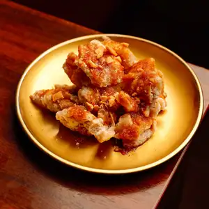 鶏皮にんにく醤油揚げ
