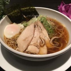 地鶏ラーメン