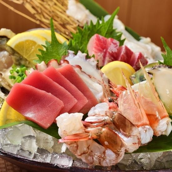 You can enjoy the seafood caught in Itoshima in the morning ♪