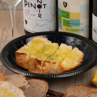 ガーリックトースト