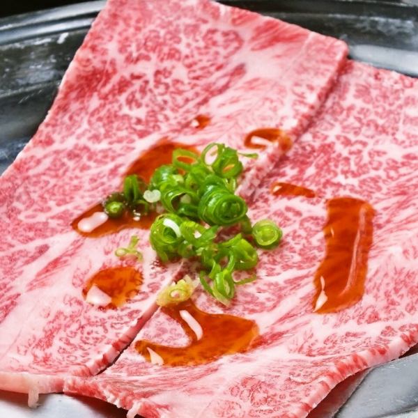 やまと特選黒毛和牛ロース(A5)1500円(税込)