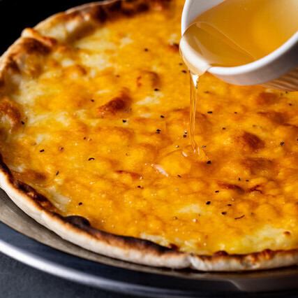 蜂蜜がけクワトロフォルマッジ