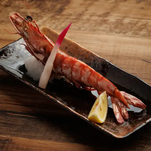 Grilled whole beef and shrimp