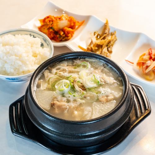 本場の味を気軽に！本格韓国料理をリーズナブルに堪能