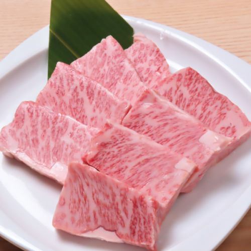 肉の旨味を極めた逸品を豊富にご用意しております！
