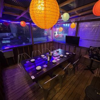 【露台座位:欢迎携带宠物!】