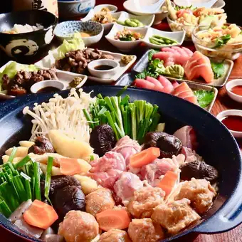 【寒冷季节的完美选择】平日3小时无限畅饮鸡肉相扑火锅套餐，仅需6000日元！