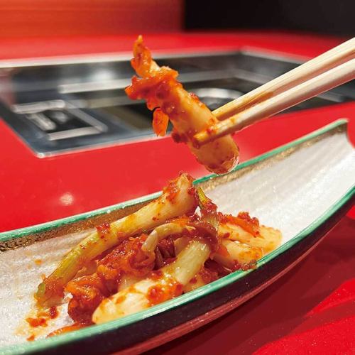 宮古島素材のキムチ ! 自家製オリジナルキムチ !