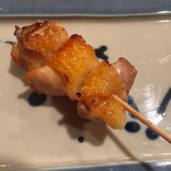Himekko 鸡大腿加盐或酱汁