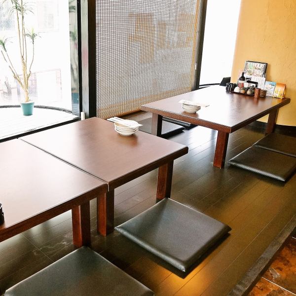 [Loose tatami room x 4 tables] How about a cup of yakitori and a cup of yakitori on your way home from work in the store with the warmth of wood and the faint light of indirect lighting? ..