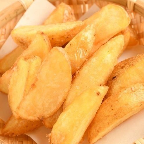Thick-sliced French fries