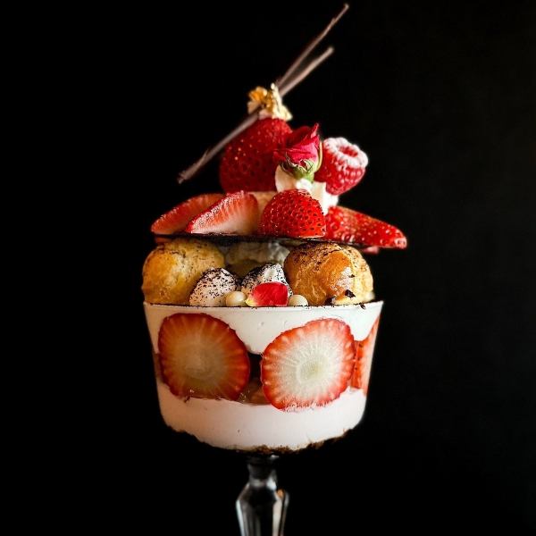 [Touka] Strawberry and Tiramisu Parfait