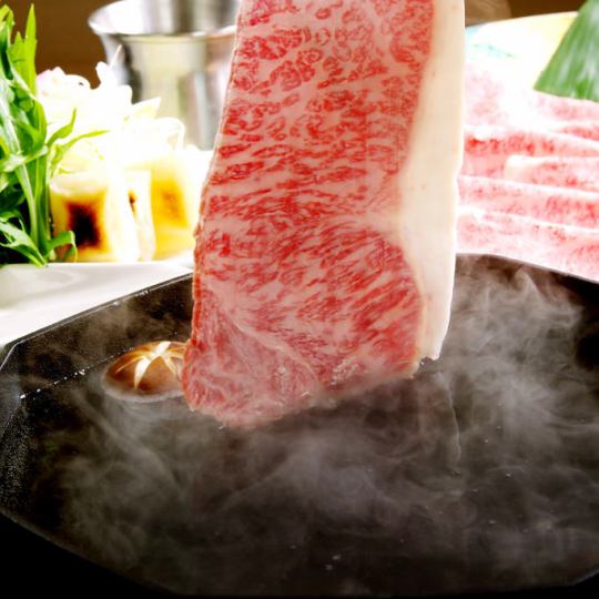 [Superb Japanese black beef shabu-shabu course] Please enjoy the best shabu-shabu prepared by a professional chef.